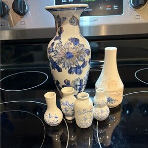 Blue and White ceramics bundle